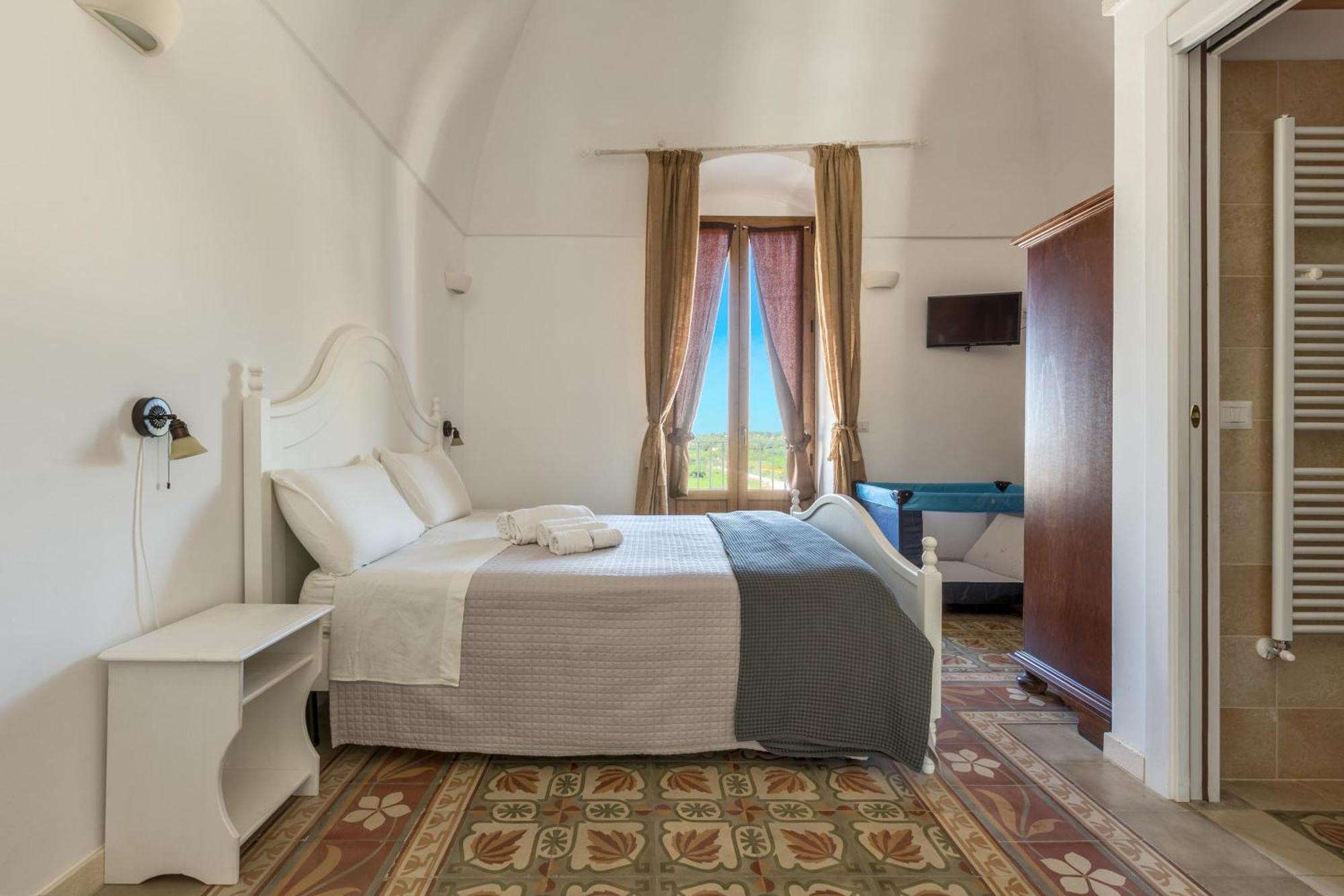 Agriturismo Donna Teresa Villa Мотола Екстериор снимка
